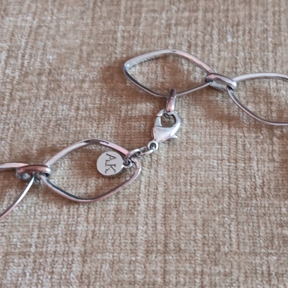 AK Silver Tone Large Chunky Link Necklace - Picture 2 of 9